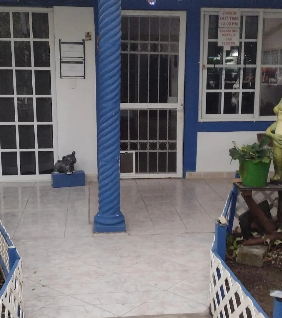 Guest house Las Palapas De Punta Allen