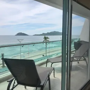 Hermoso Y Moderno Departamento Frente Al Malecon Con Preciosa Vista Al Mar Mazatlan
